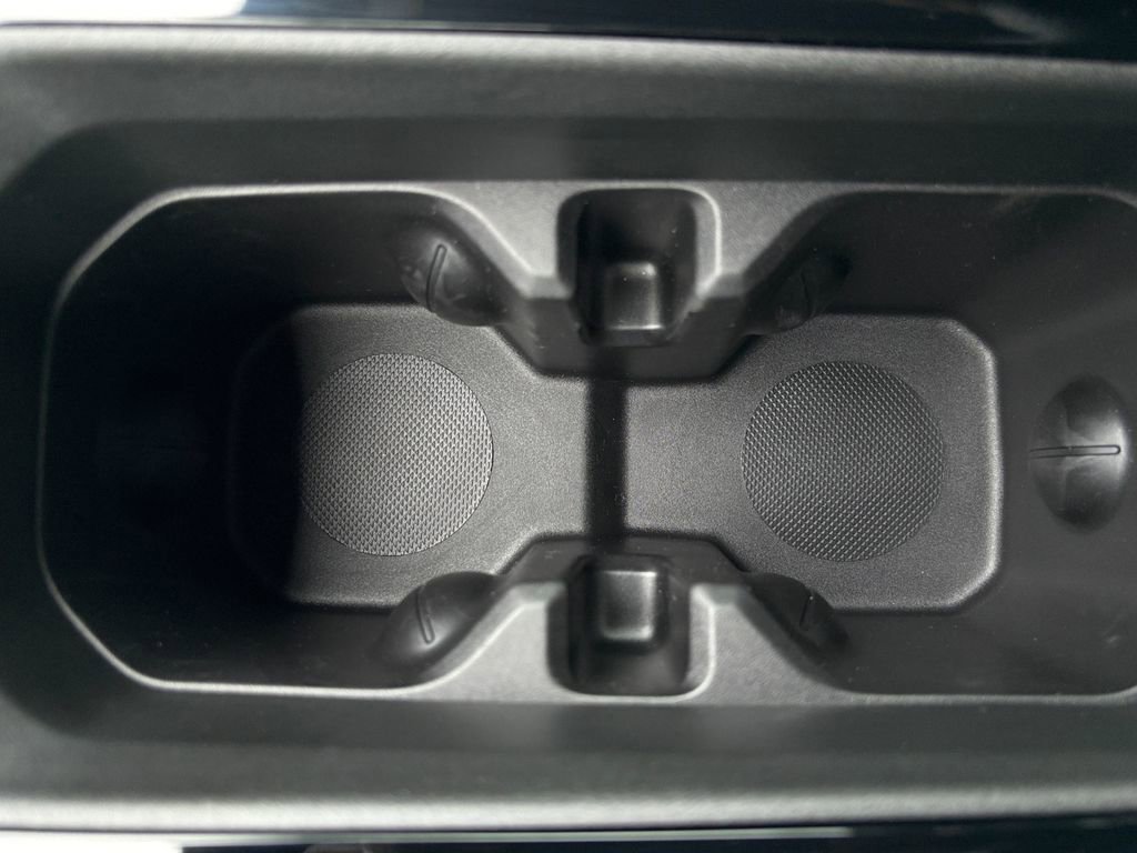 New 2026 Jeep Compass Latitude image 11