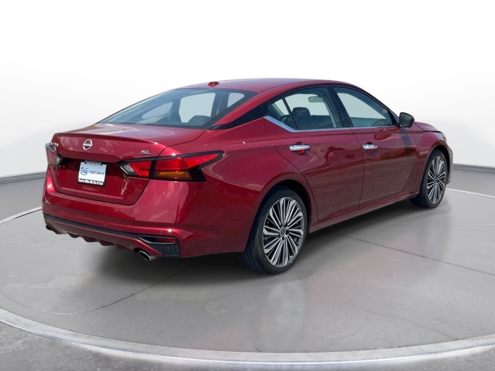 Used 2024 Nissan Altima 2.5 SL FWD image 4