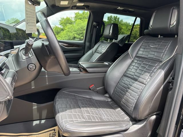 Certified 2023 Cadillac Escalade Sport Platinum w/ LPO, ONYX Package AWD/4WD image 11