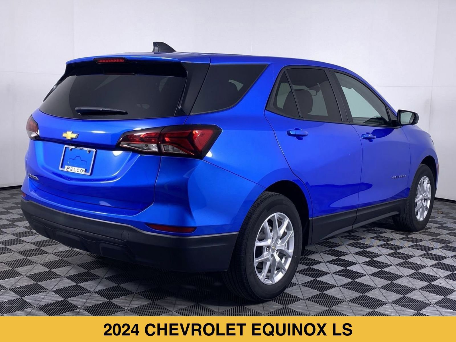 Certified 2024 Chevrolet Equinox LS w/ LS Convenience Package FWD image 33