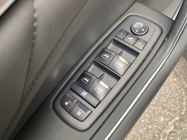 New 2024 Maserati Levante Trofeo image 18