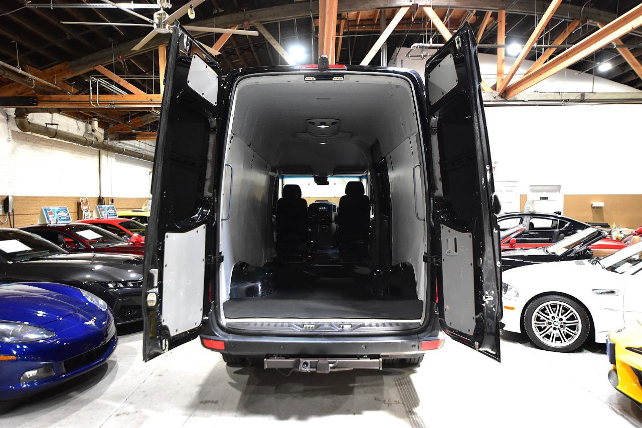 Used 2015 Mercedes-Benz Sprinter 3500 image 35