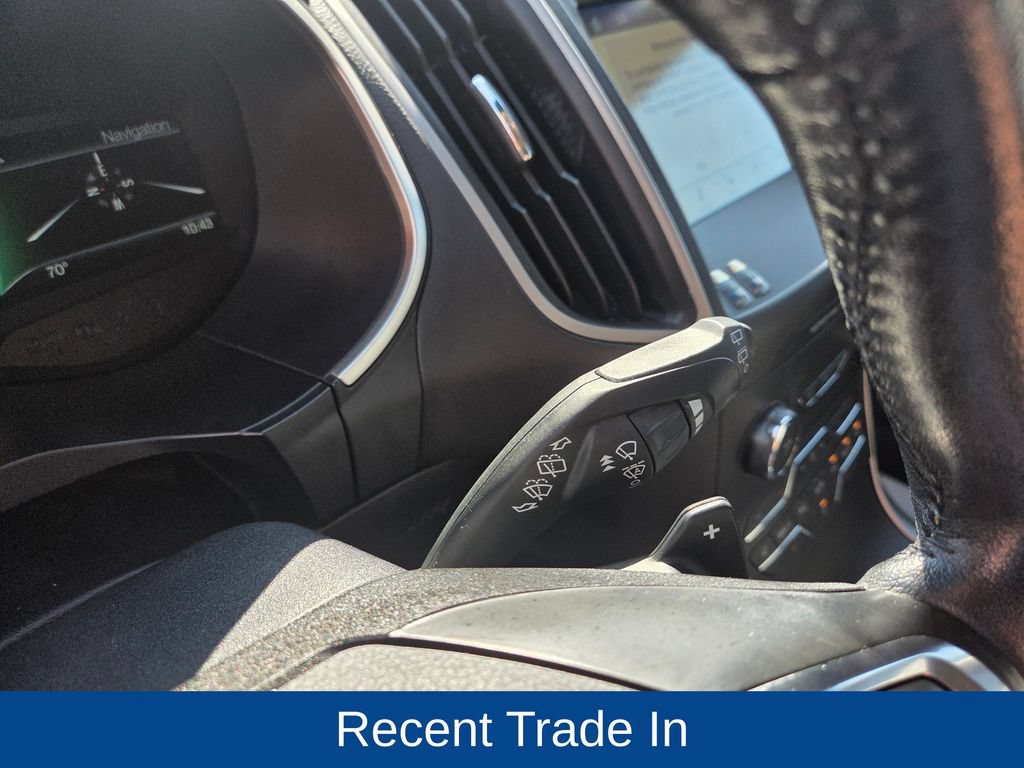 Used 2019 Ford Edge SEL w/ Cold Weather Package AWD/4WD image 14
