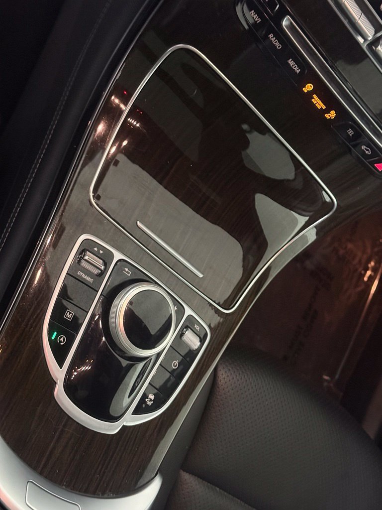 Used 2019 Mercedes-Benz GLC 300 4MATIC image 14