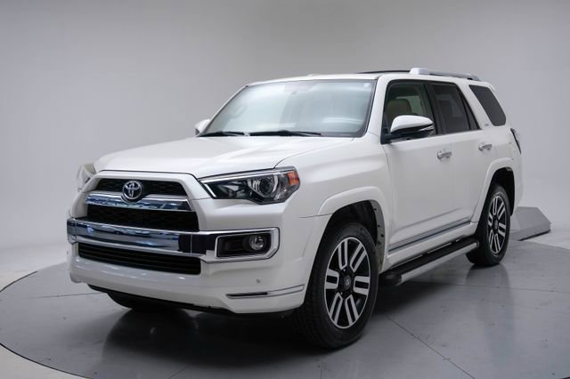 Used 2017 Toyota 4Runner Limited AWD/4WD image 9