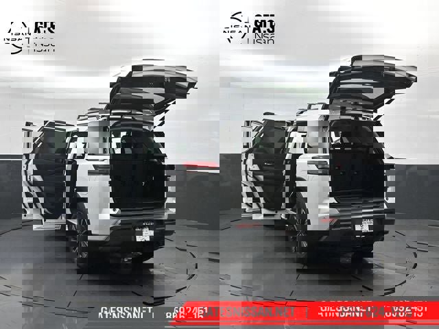 New 2026 Nissan Pathfinder Platinum image 61
