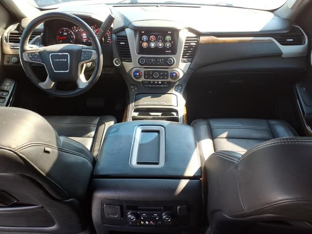 Used 2015 GMC Yukon XL Denali w/ Touring Package AWD/4WD image 26