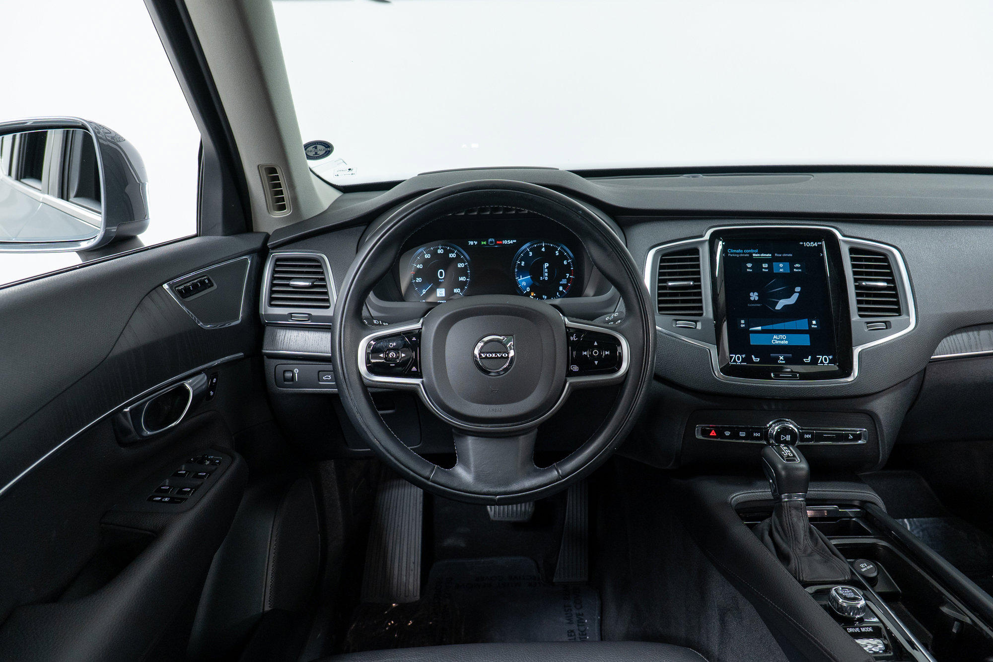 Used 2020 Volvo XC90 T6 Momentum image 17