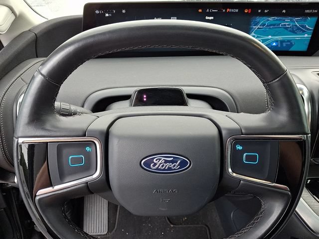 Used 2025 Ford Expedition Platinum AWD/4WD image 20