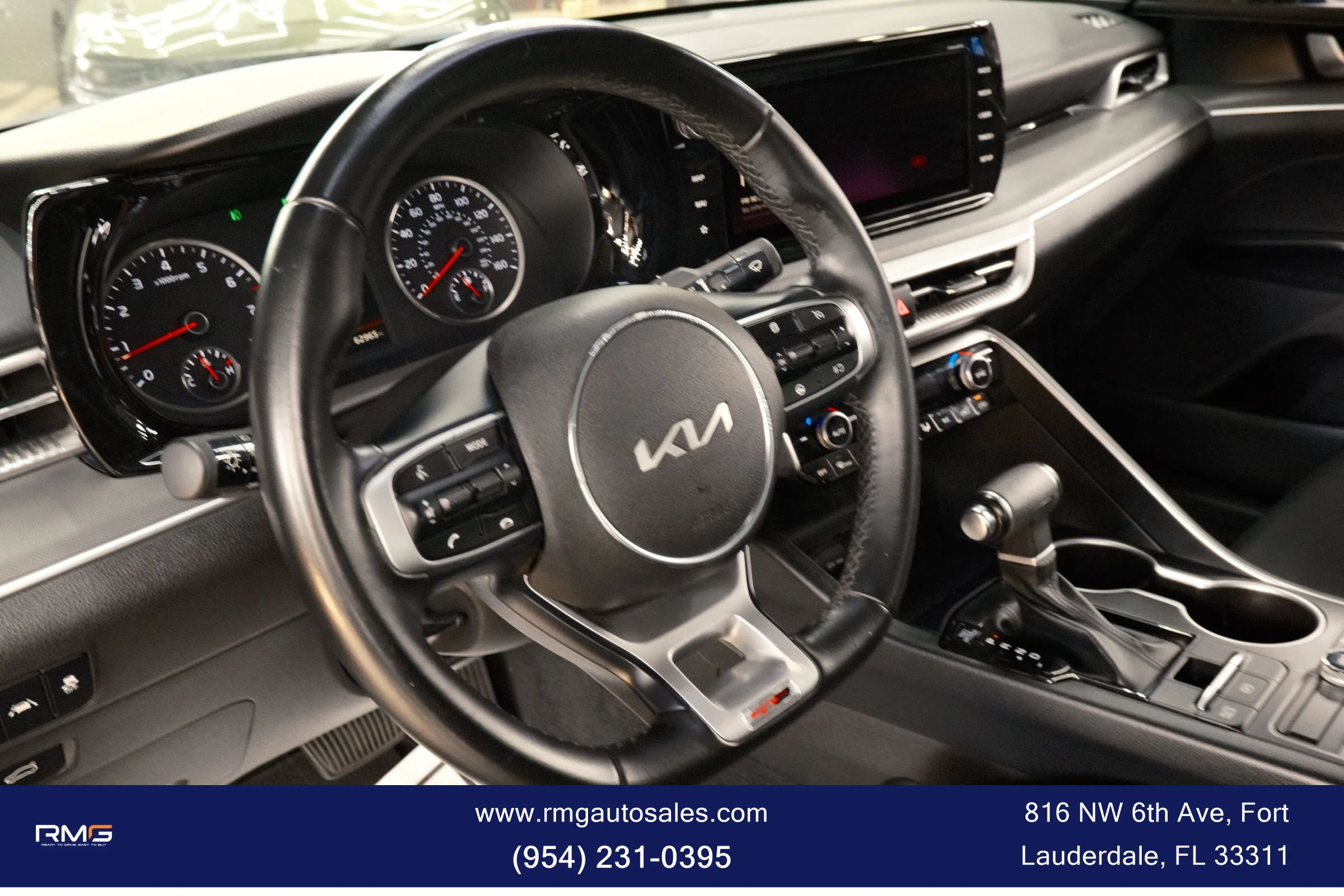 Used 2022 Kia K5 GT-Line FWD image 15