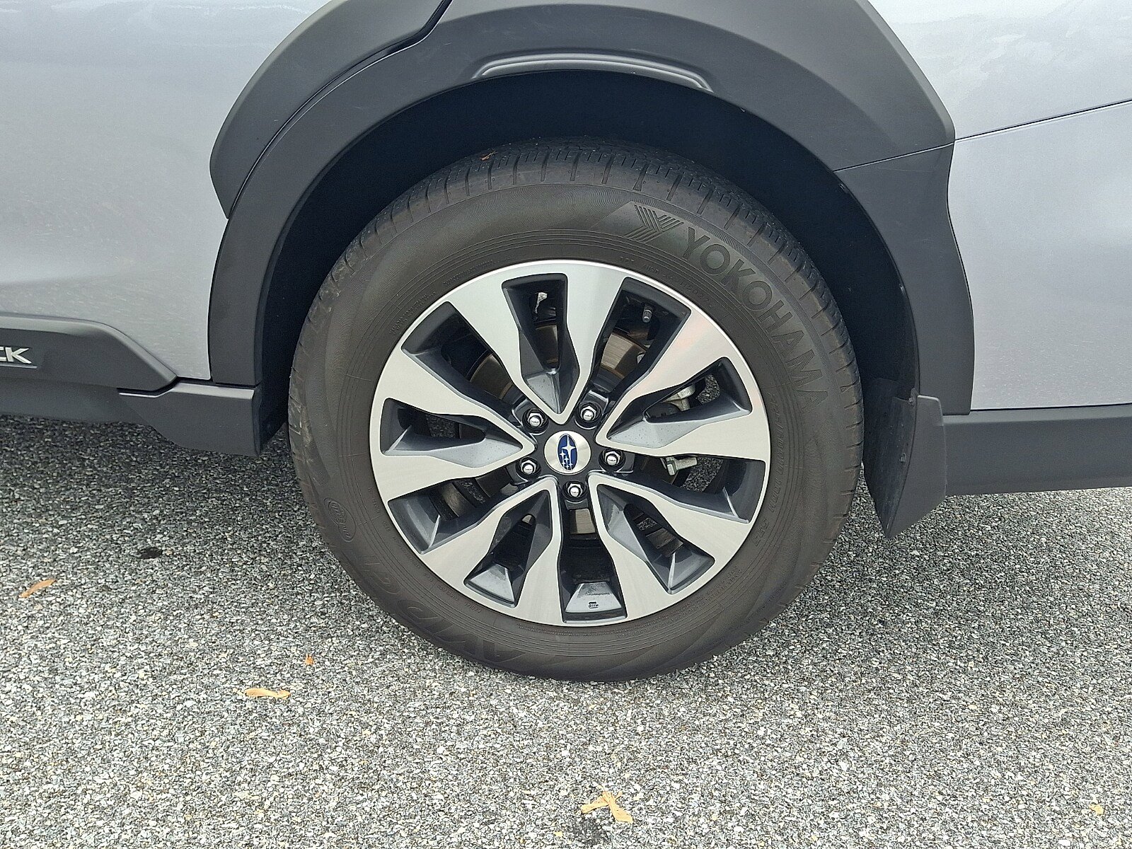 Certified 2023 Subaru Outback Limited AWD/4WD image 7