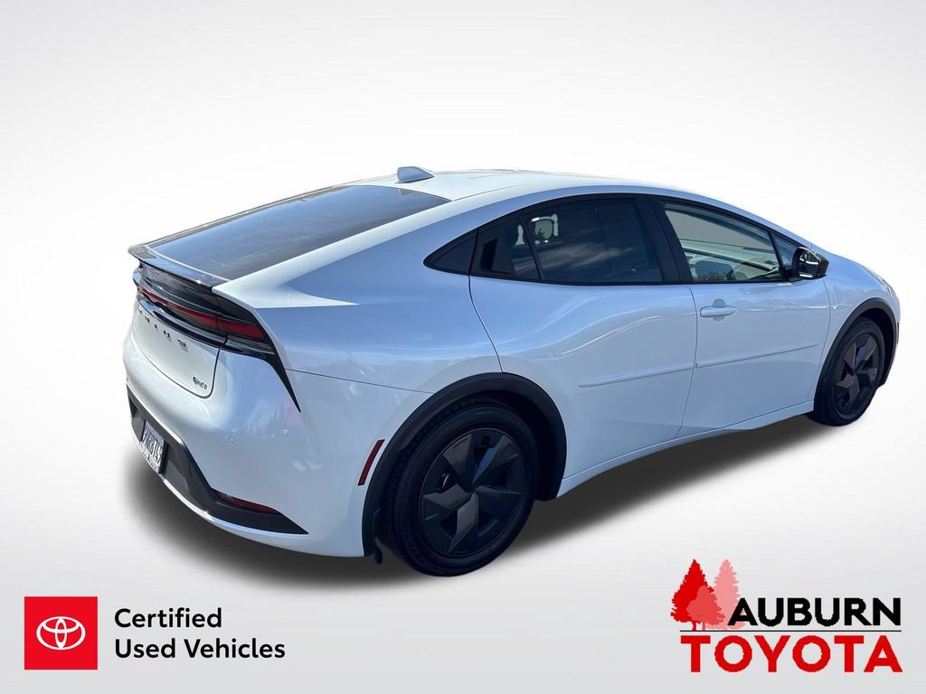 Certified 2024 Toyota Prius LE FWD image 6