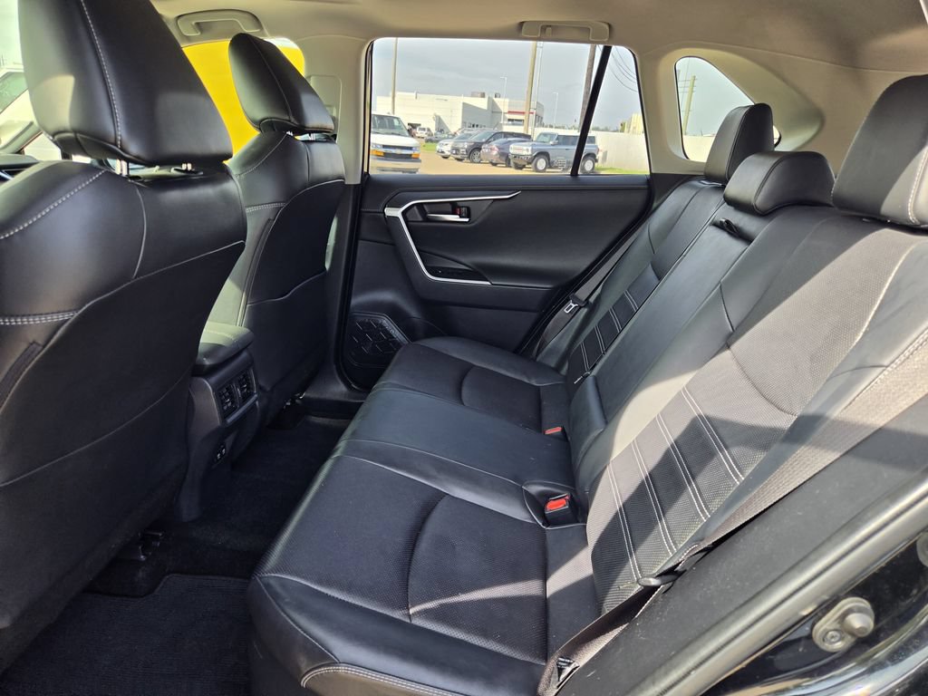 Used 2019 Toyota RAV4 Limited w/ Limited Grade Weather Package AWD/4WD image 29