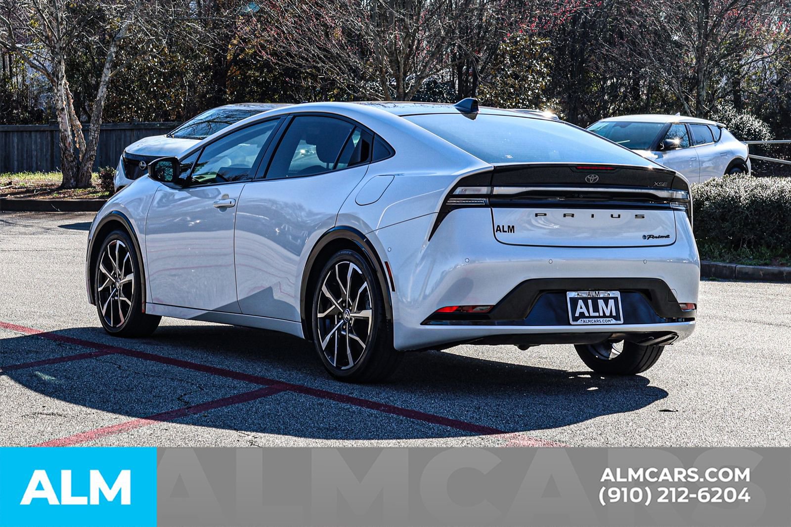 Used 2024 Toyota Prius Prime Premium w/ Advanced Technology Package FWD image 7