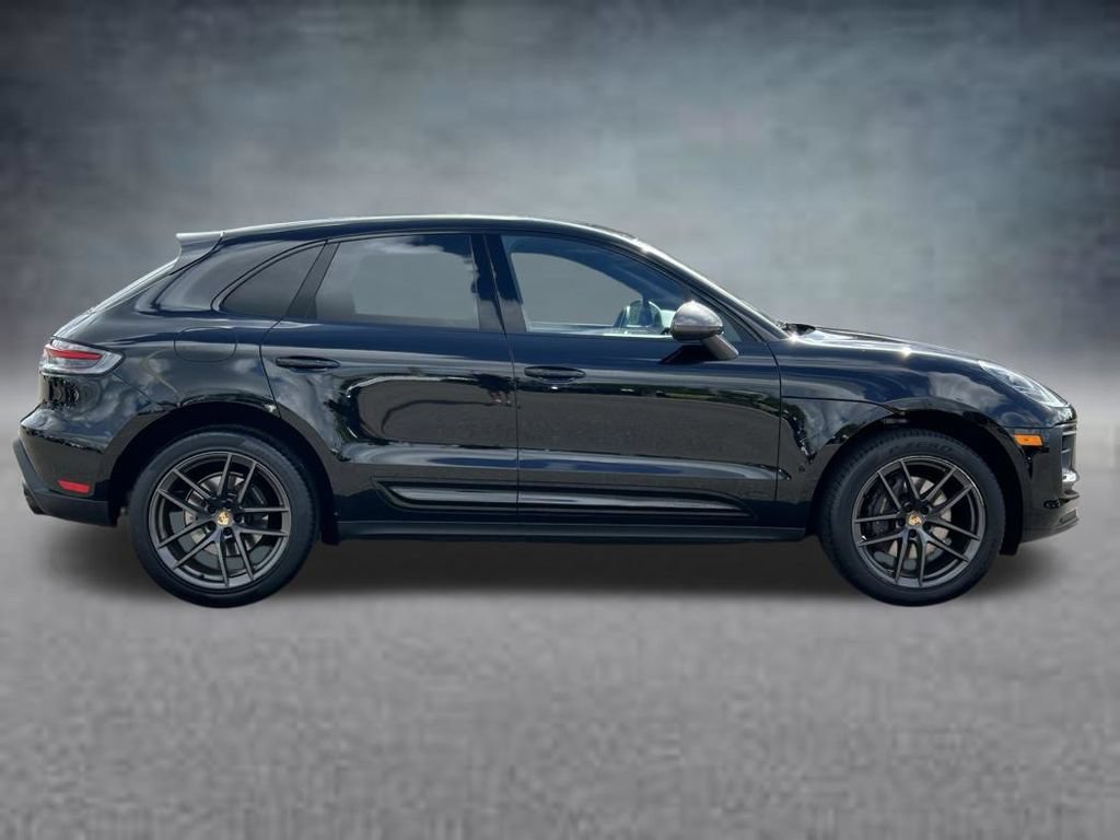 Used 2023 Porsche Macan Turbo AWD/4WD image 6