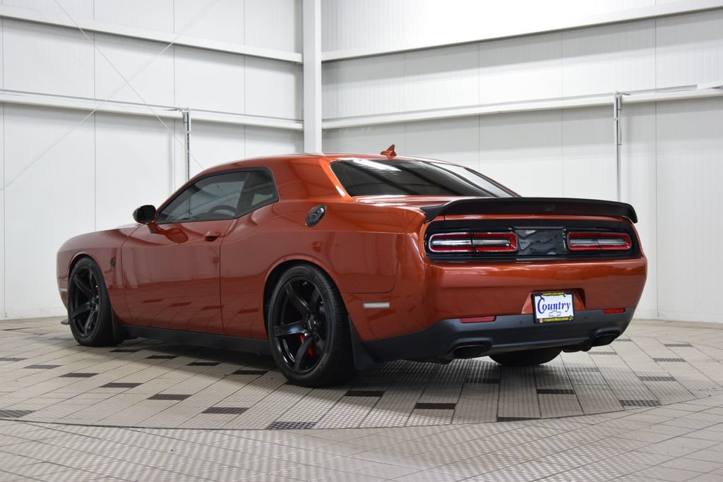 Used 2022 Dodge Challenger SRT Hellcat w/ Plus Package RWD image 6