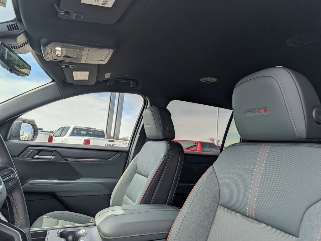 New 2026 GMC Acadia AT4 w/ LPO, Floor Liner Package AWD/4WD image 6