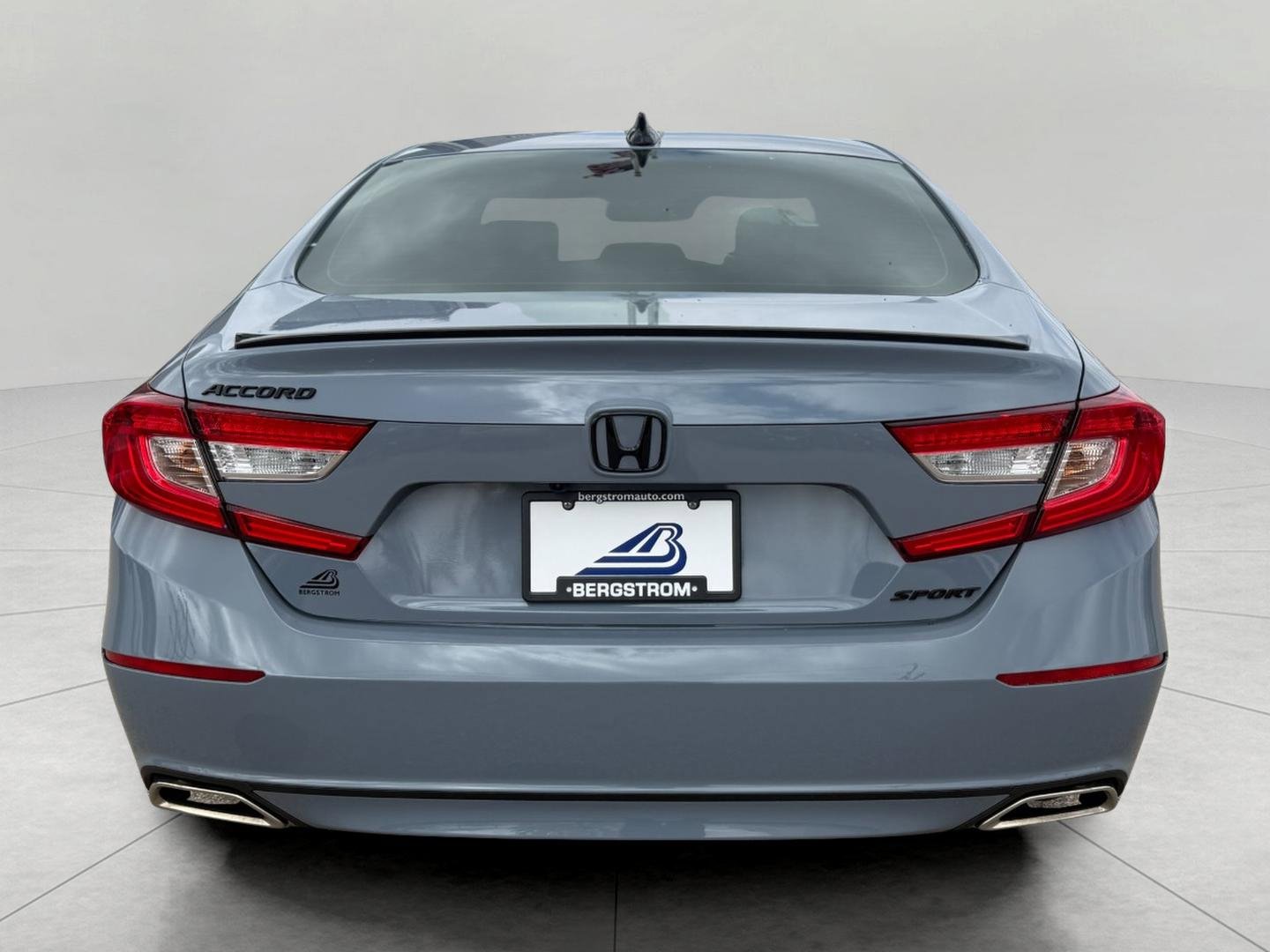 Used 2022 Honda Accord Sport image 10