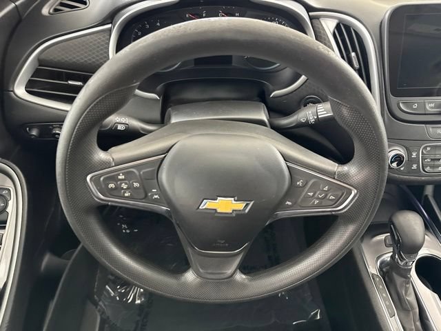 Used 2023 Chevrolet Malibu LT FWD image 23