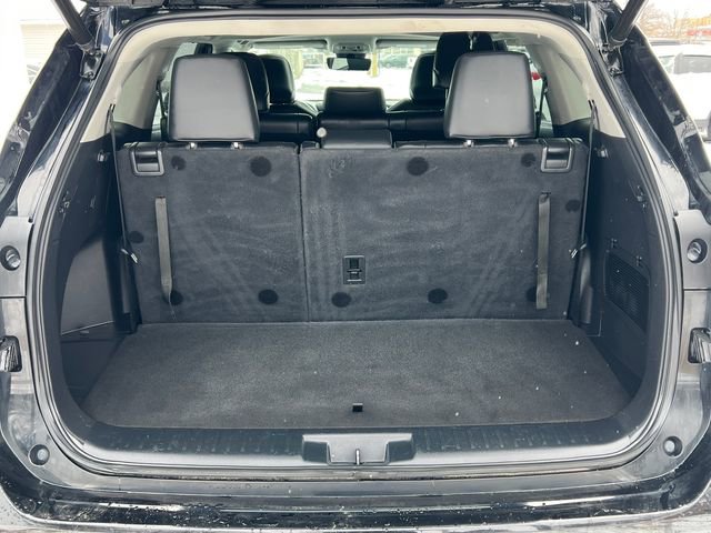 Used 2022 Toyota Highlander XLE image 39