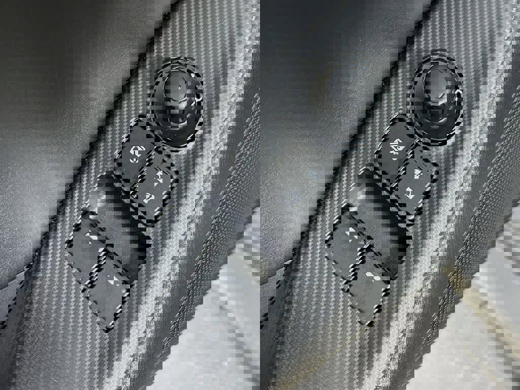 Used 2024 MAZDA MX-5 Miata Club image 26