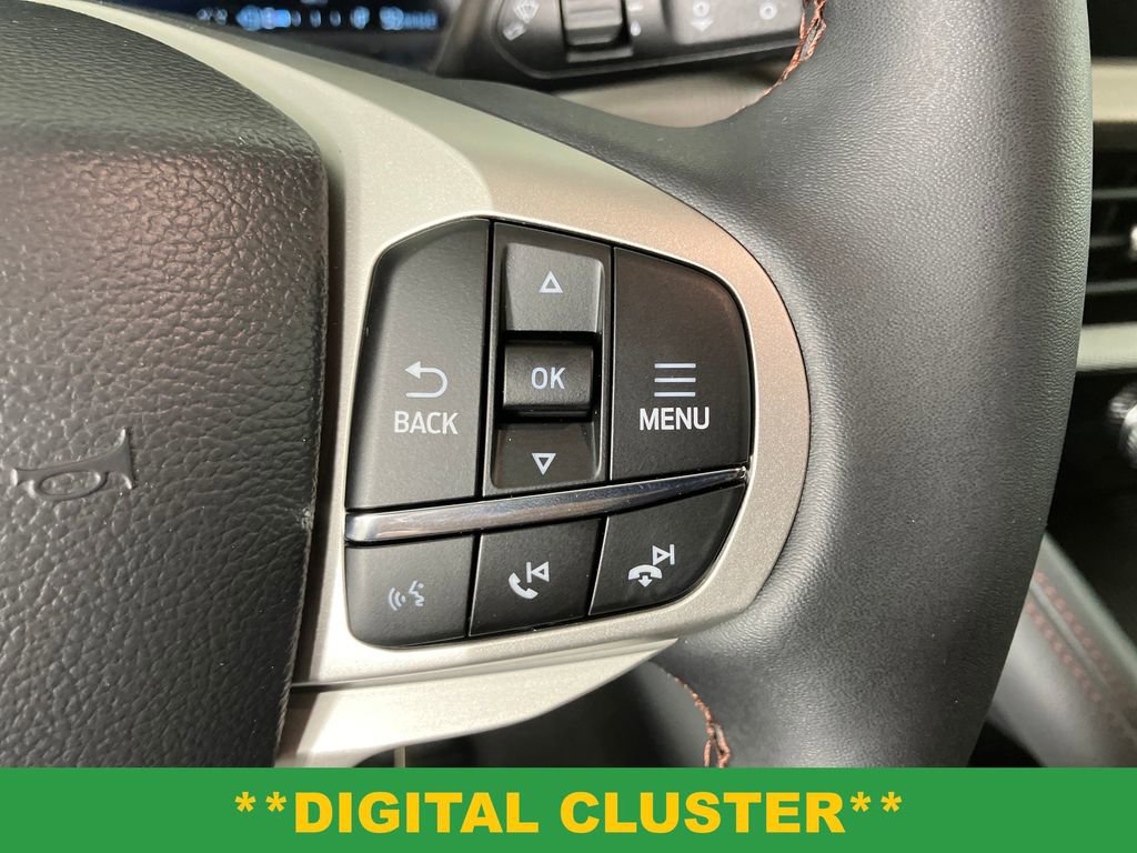 New 2026 Ford Explorer Active RWD image 18