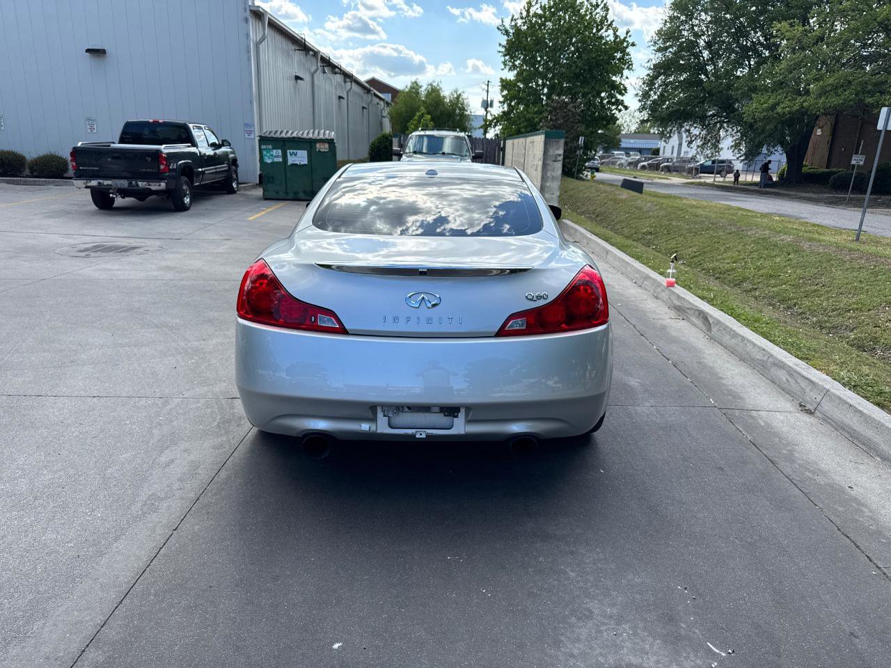 Used 2015 INFINITI Q60 Journey RWD image 10