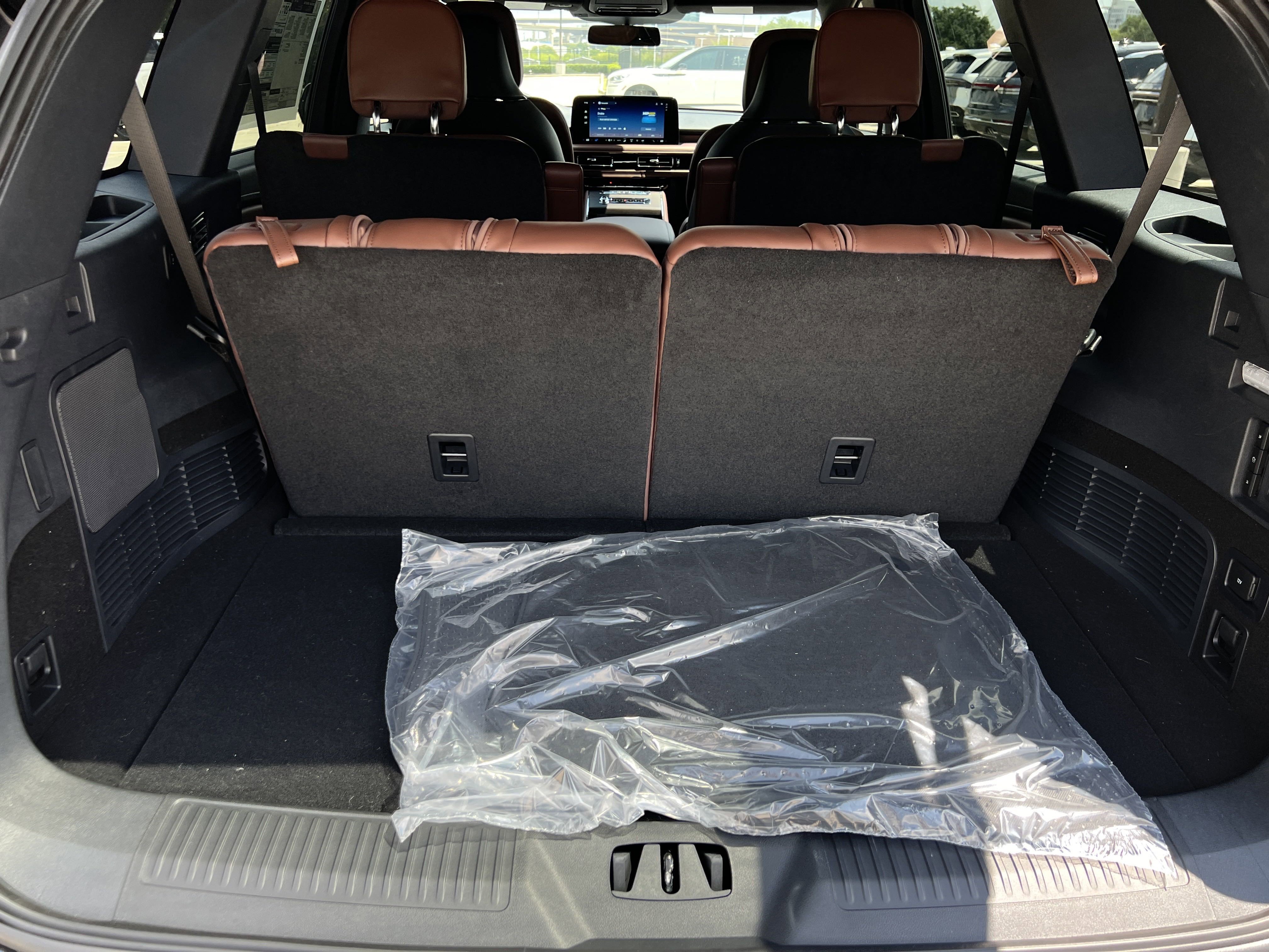 New 2025 Lincoln Aviator Reserve w/ Equipment Group 201A image 30