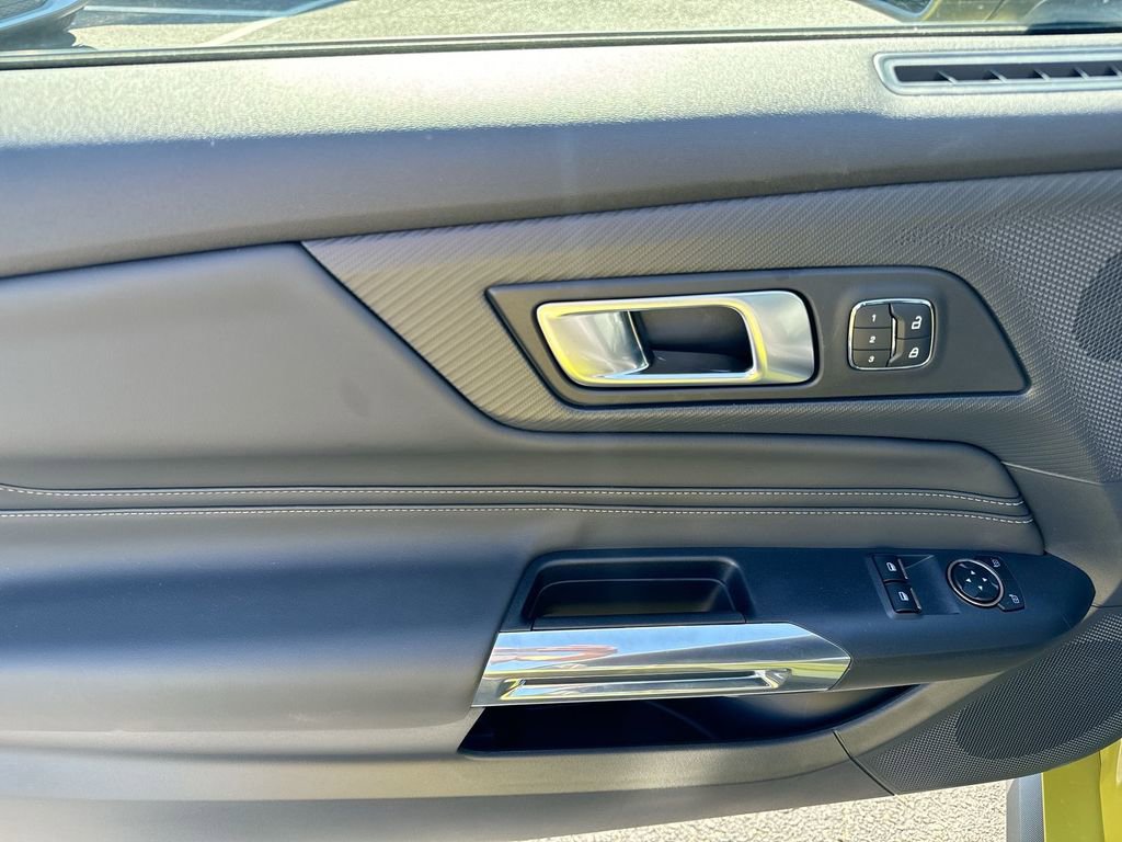 New 2025 Ford Mustang Premium image 21