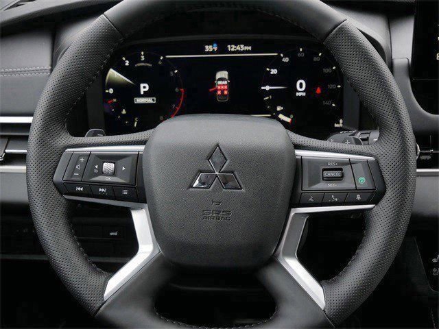 New 2026 Mitsubishi Outlander SEL AWD/4WD image 8