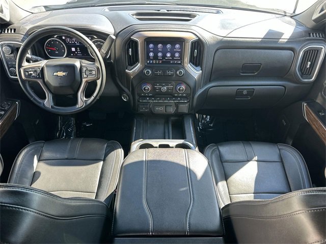 Used 2023 Chevrolet Silverado 3500 High Country image 19