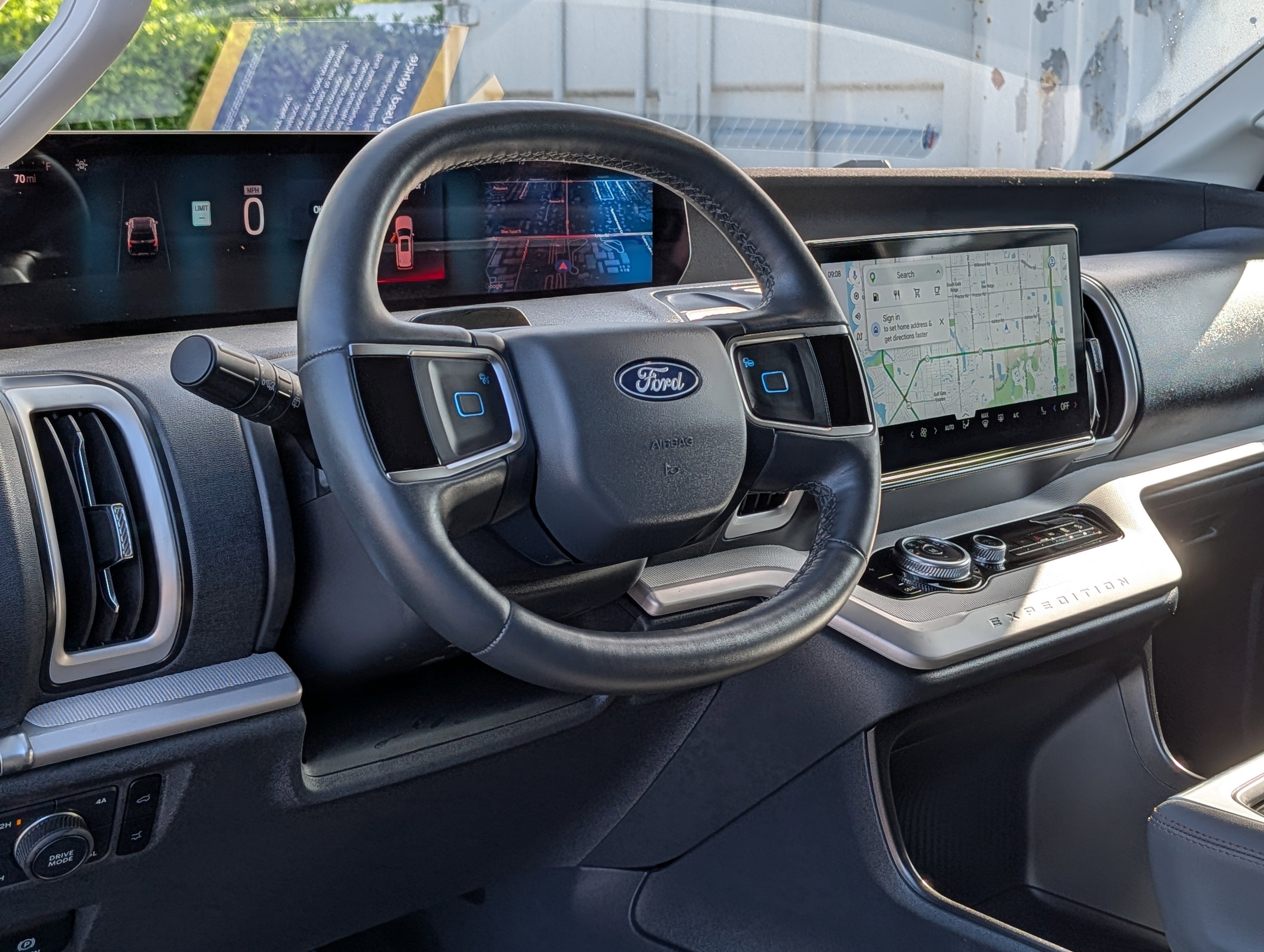 Certified 2025 Ford Expedition Active AWD/4WD image 25