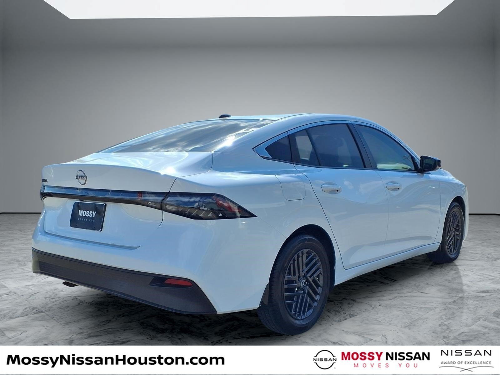 Certified 2026 Nissan Sentra SV w/ SV Convenience Package FWD image 7