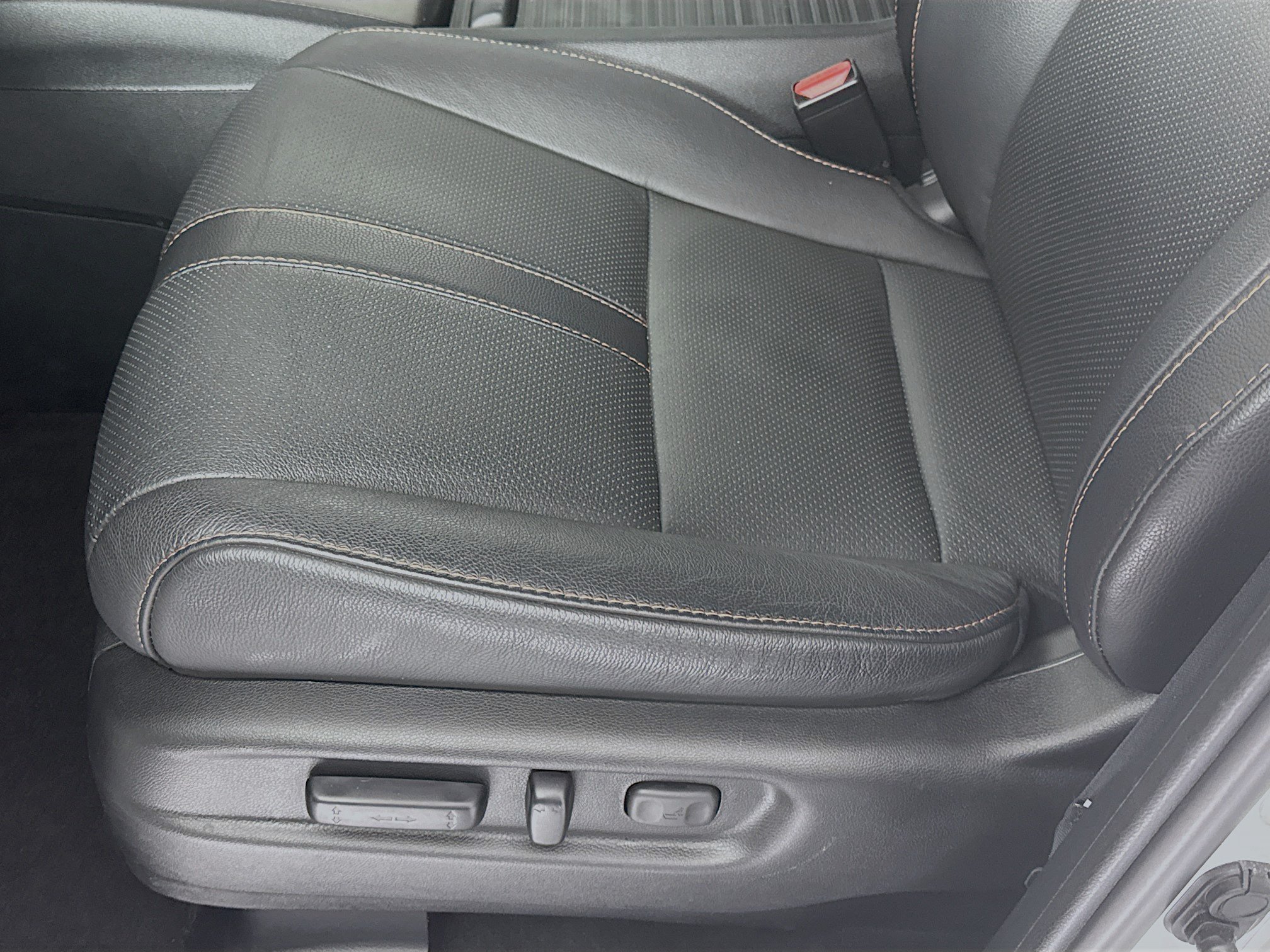 Certified 2023 Honda Passport TrailSport image 19