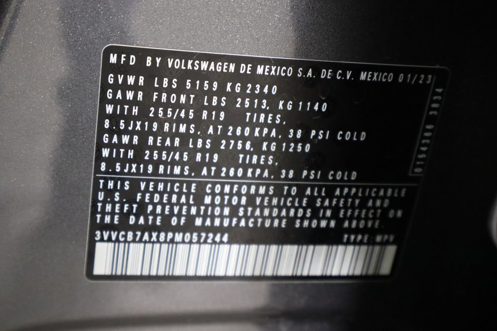 Used 2023 Volkswagen Tiguan SE R-Line FWD image 37