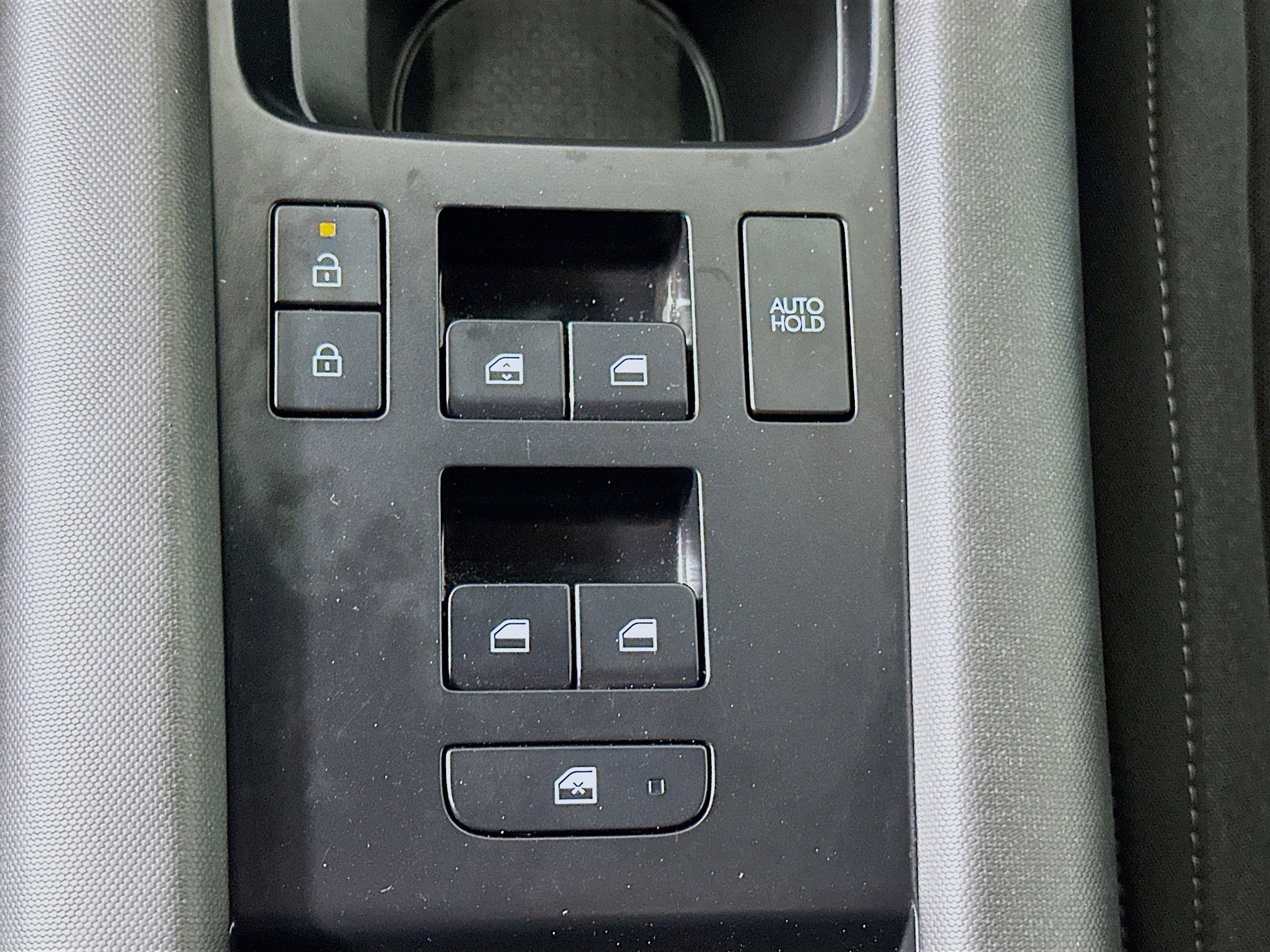 Used 2024 Hyundai Ioniq 6 SE RWD image 15