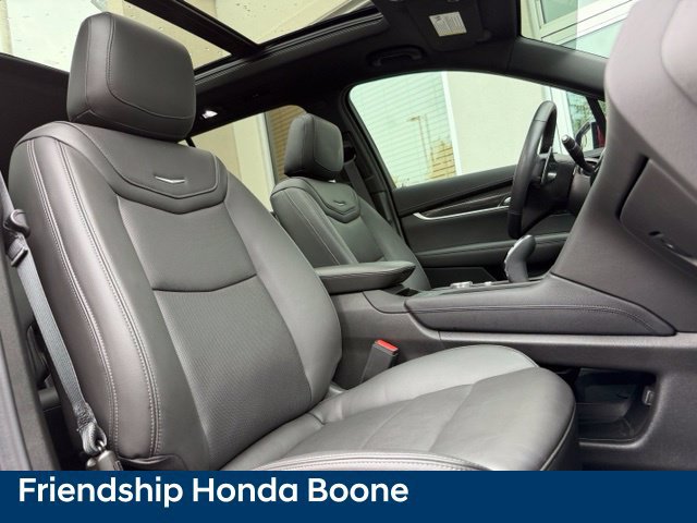 Used 2024 Cadillac XT6 Sport w/ Technology Package AWD/4WD image 66
