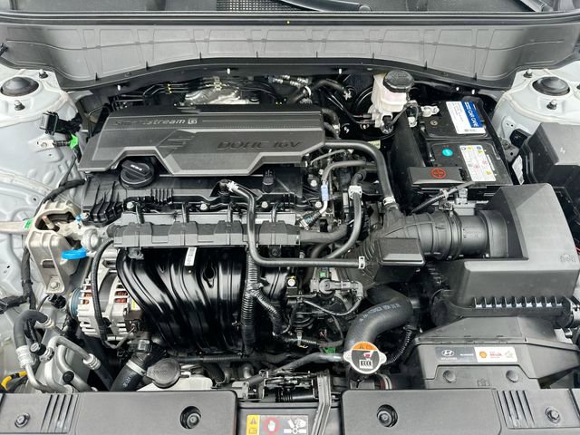 Used 2025 Hyundai Kona SEL image 19