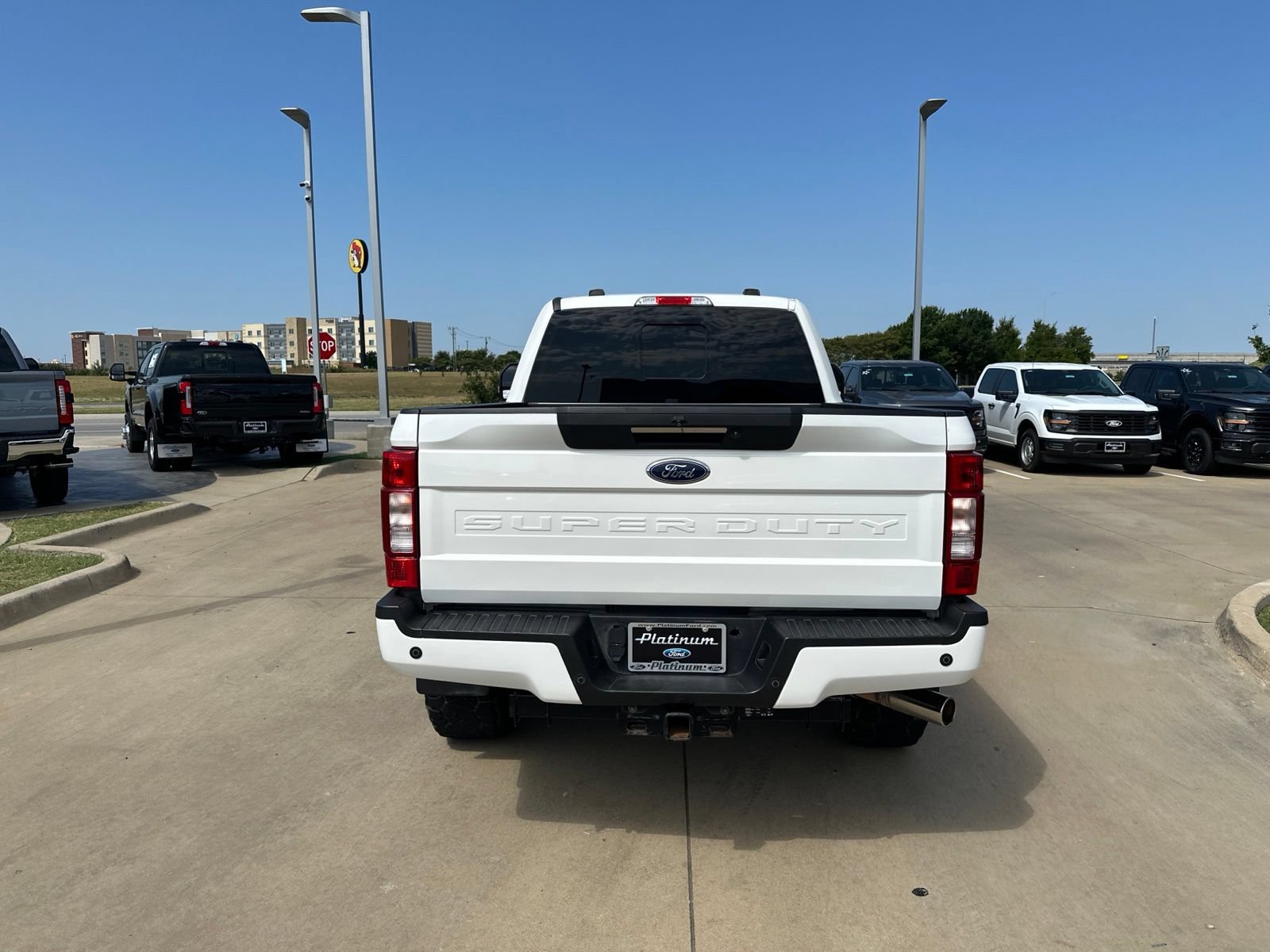 Used 2022 Ford F250 Lariat w/ Lariat Ultimate Package AWD/4WD image 4