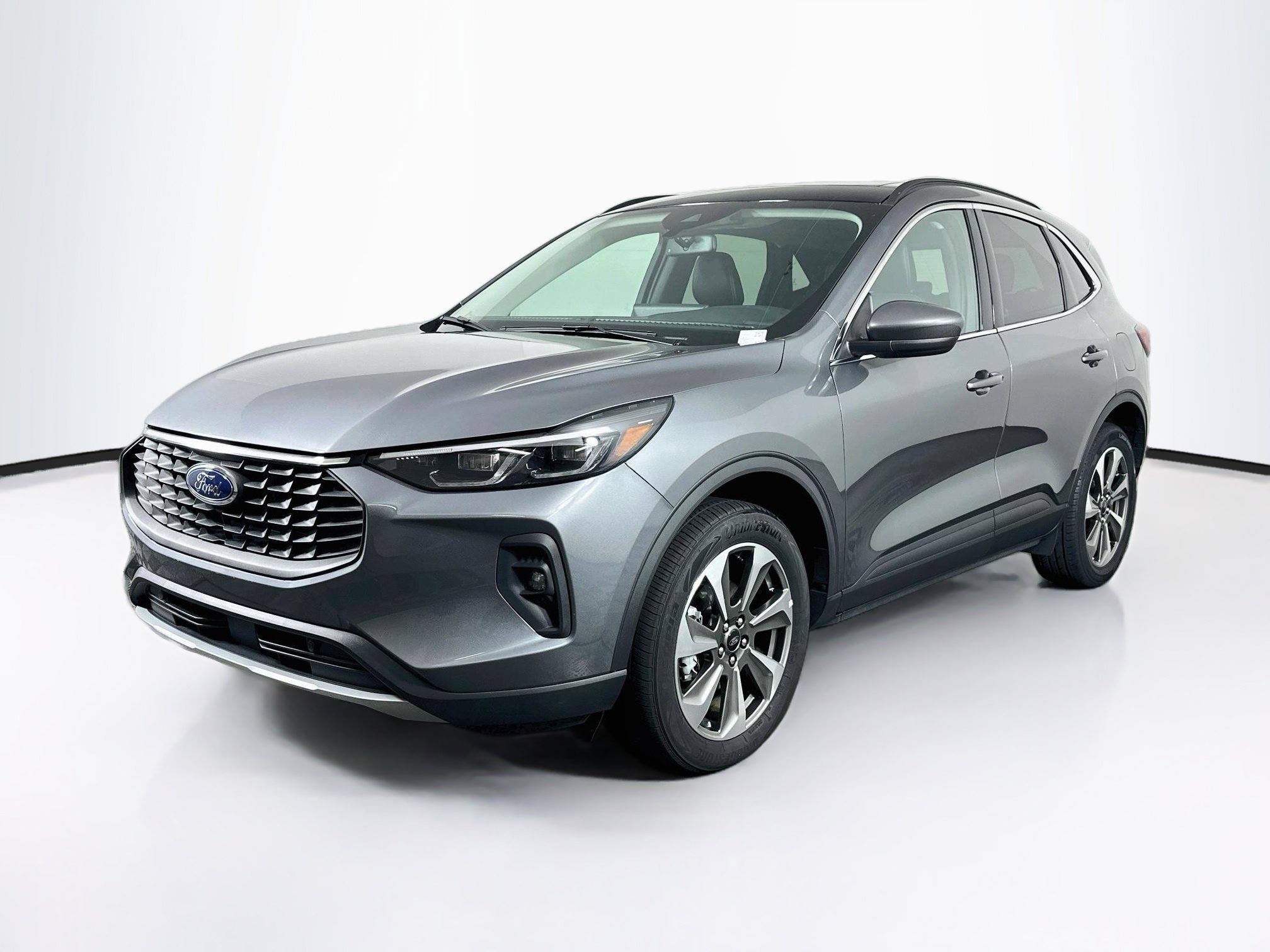 Used 2025 Ford Escape Platinum AWD/4WD image 3