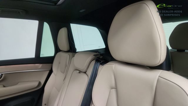 Used 2026 Volvo XC90 B5 Plus w/ Protection Package AWD/4WD image 46