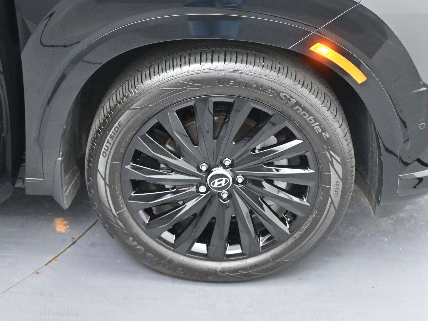 Used 2025 Hyundai Palisade Calligraphy image 39