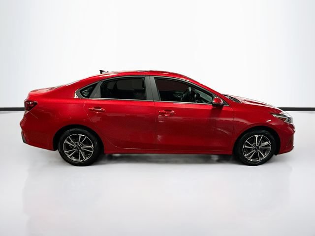 Used 2023 Kia Forte LXS w/ LXS Technology Package FWD image 8