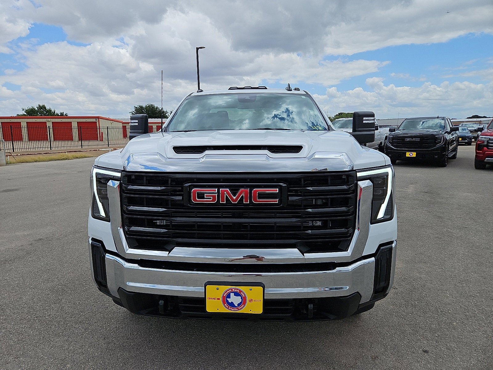 New 2026 GMC Sierra 2500 Pro w/ Convenience Package AWD/4WD image 8
