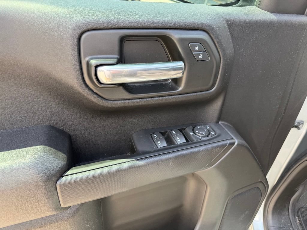 Used 2025 Chevrolet Silverado 1500 Custom AWD/4WD image 21