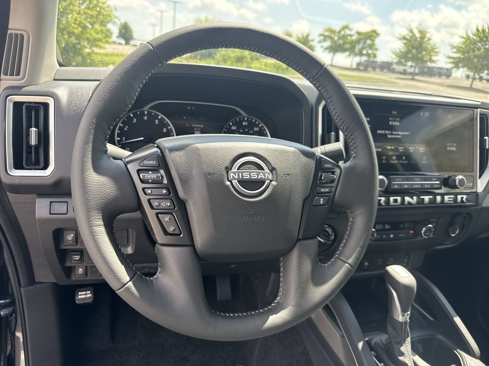New 2026 Nissan Frontier SV w/ All-Weather Content Package AWD/4WD image 34