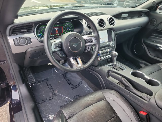 Used 2022 Ford Mustang GT Premium w/ Equipment Group 401A RWD image 15