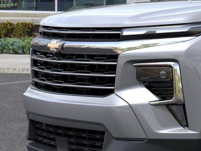 New 2027 Chevrolet Traverse LT w/ Driver Confidence Package FWD image 37