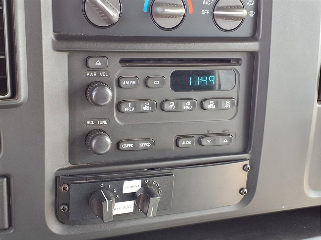 Used 2005 Chevrolet Express 3500 w/ RV Package image 11