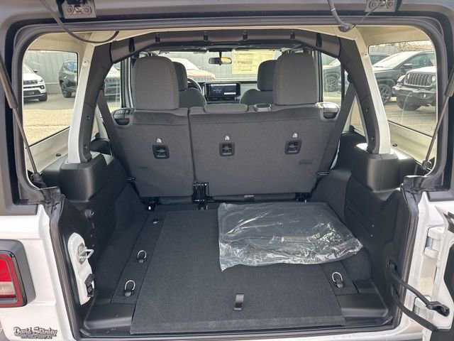 New 2026 Jeep Wrangler Unlimited Sport AWD/4WD image 7